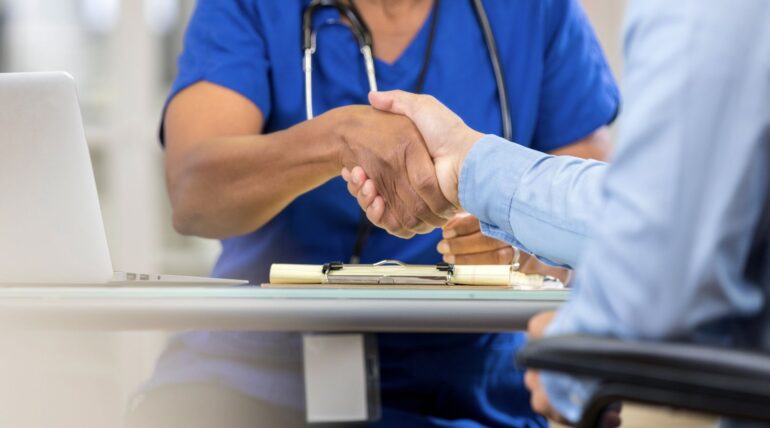 Express Entry: Canada Invites 2,500 Healthcare Professionals in Second Largest Draw of 2025